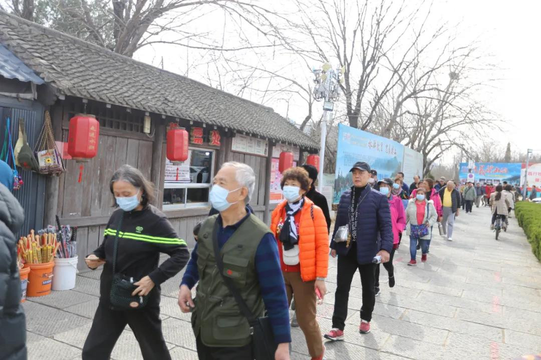 水泊梁山風(fēng)景區(qū)約惠“女神節(jié)”踏春正當(dāng)時